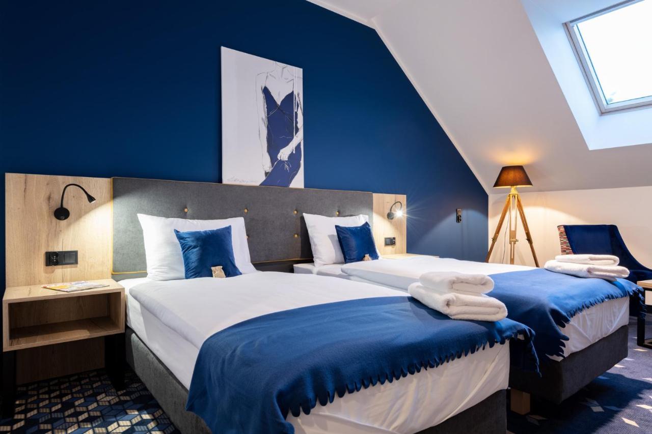 Ilkus Hotel & Restaurant Krze Ngoại thất bức ảnh