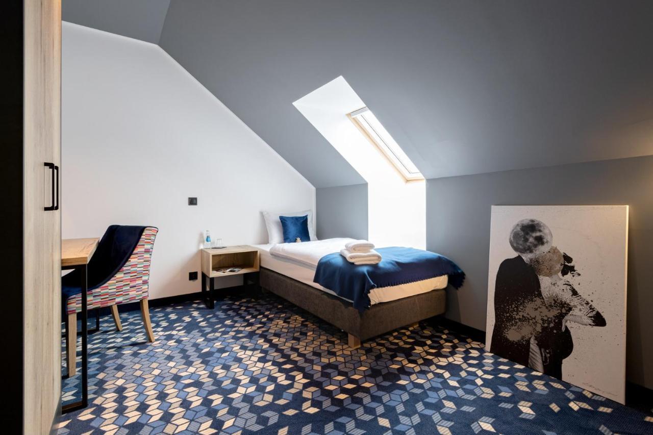 Ilkus Hotel & Restaurant Krze Ngoại thất bức ảnh